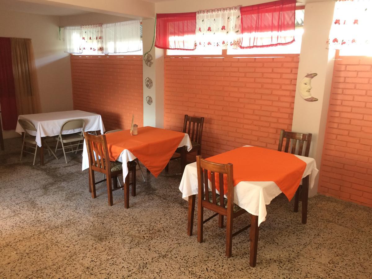 Hotel Casa Marina La Ceiba Eksteriør billede