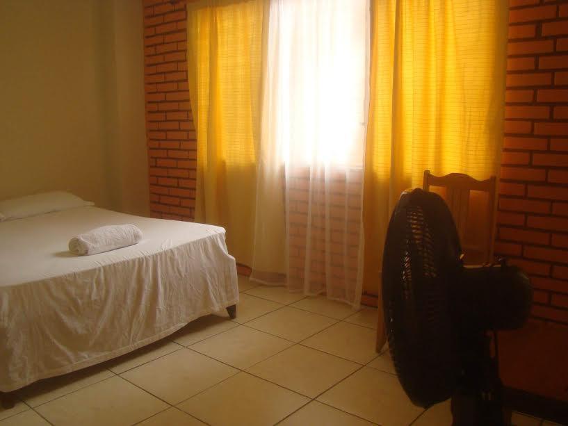 Hotel Casa Marina La Ceiba Eksteriør billede